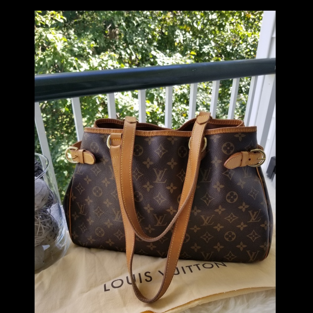 Gorgeous AUTHENTIC Louis Vuitton Ladies Bag